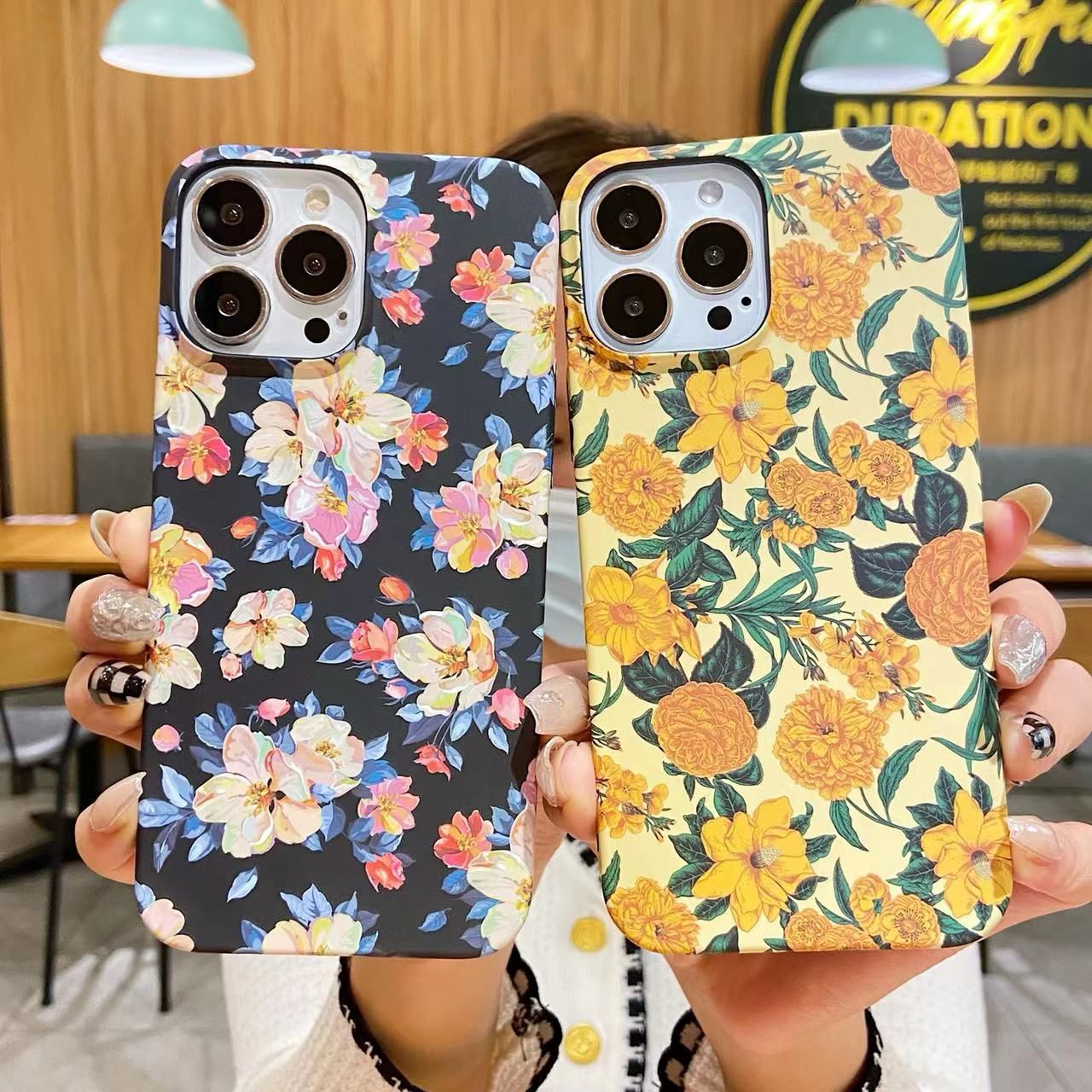 iPhone Ultra Thin Cute Floral Design Hard Shell Case Cover