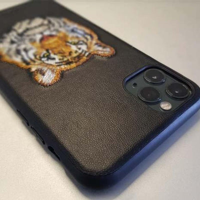 iphone luxury santa barbara leather savana series Tiger back cover